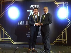 「シンガポール訪問」